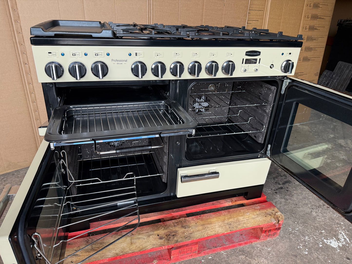 Rangemaster professional Deluxe 110 FSD Cream