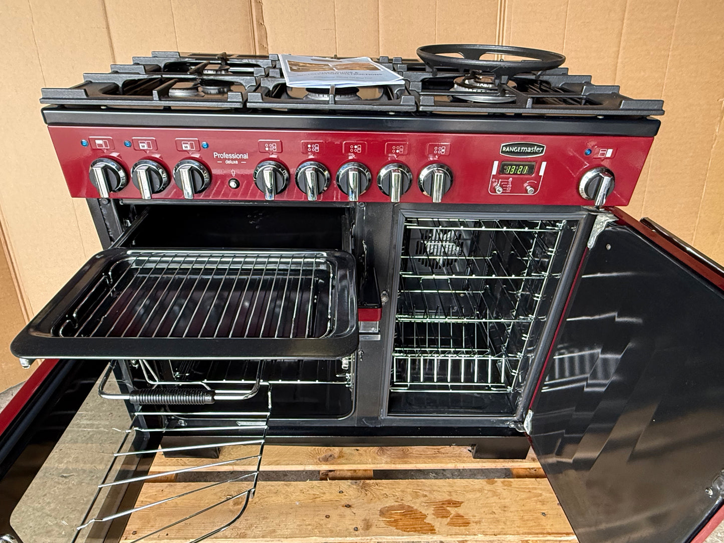 Rangemaster professional Deluxe 100 Dual Fuel FSD Cranberry Red Cooker