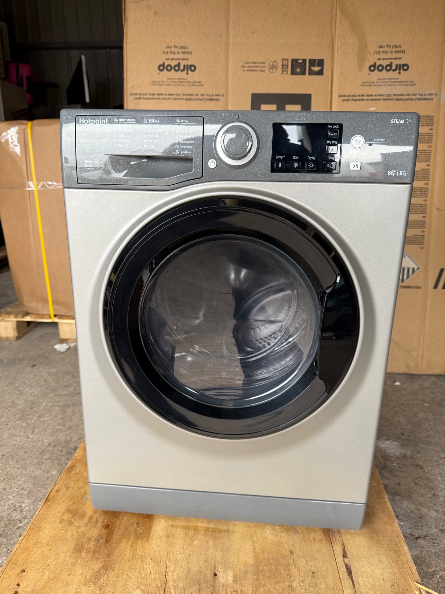 Hotpoint RDG8643GK 8Kg washer/Dryer