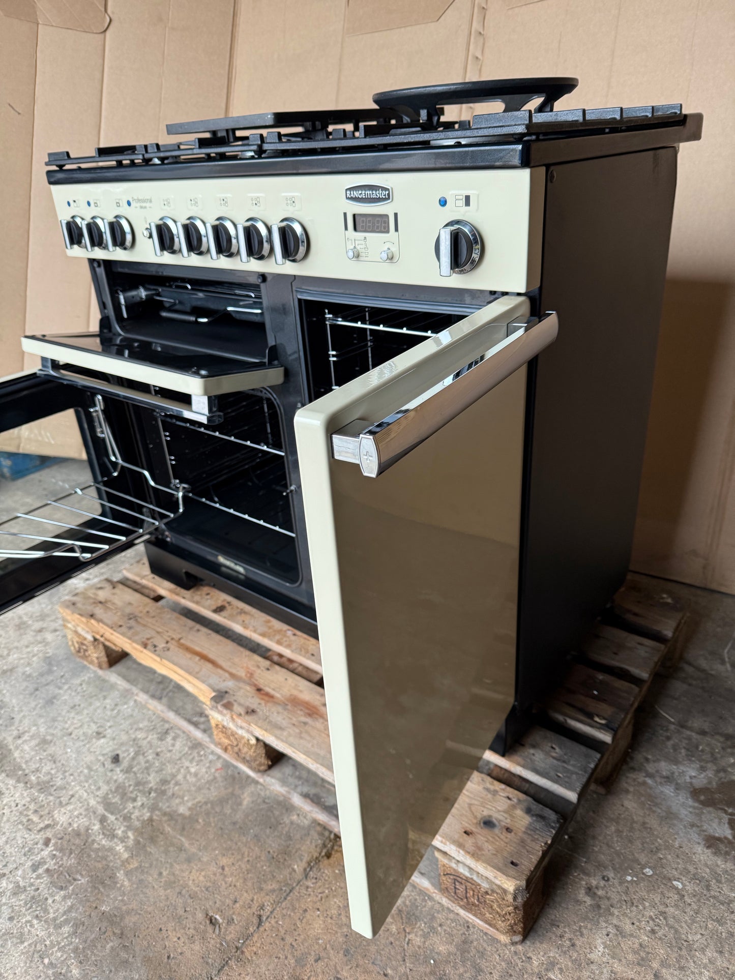 Rangemaster Professional Deluxe 100 Dual Fuel FSD Cream