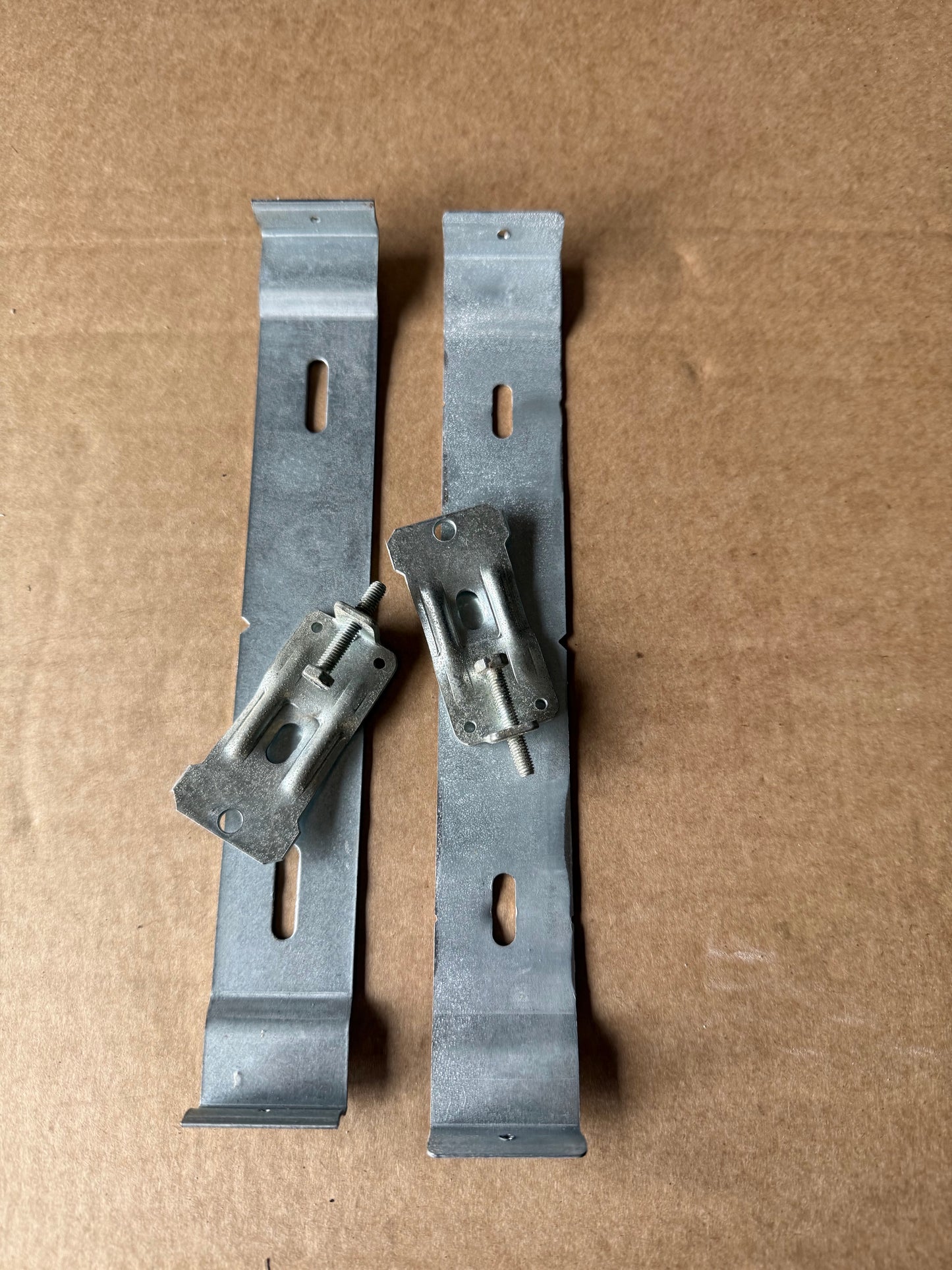 RANGEMASTER EXTRACTOR HOOD BRACKETS