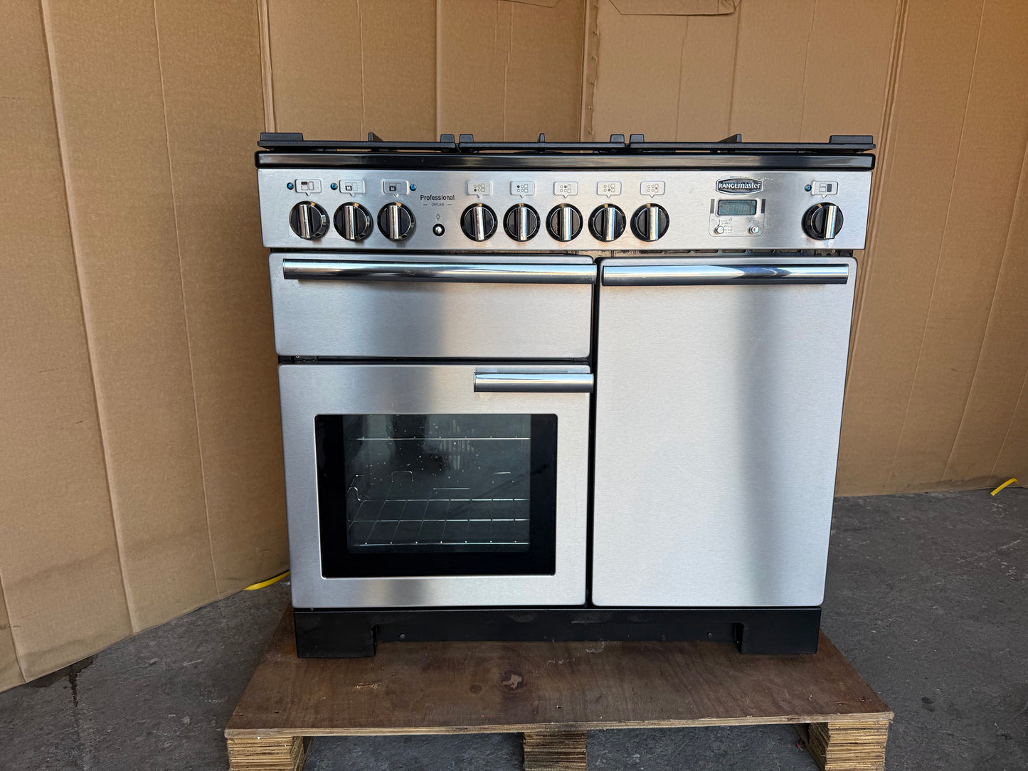 RANGEMASTER PROFESSIONAL DELUXE 100 DUAL FUEL FSD WITH HOOD