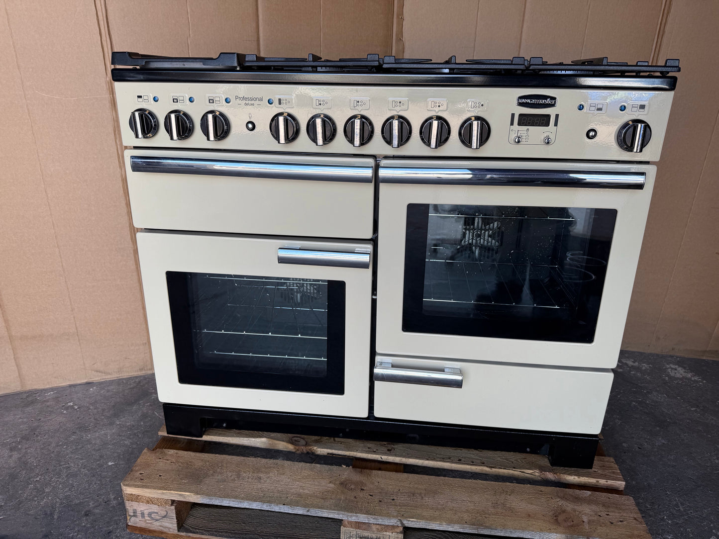 RANGEMASTER PROFESSIONAL DELUXE 110 DUAL FUEL FSD CREAM WITH PROVING DRAWER