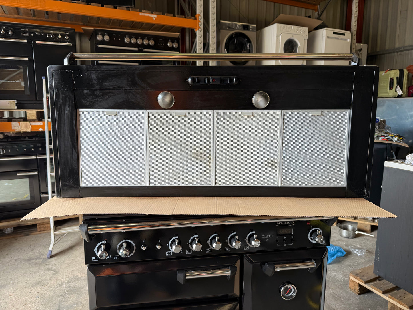 RANGEMASTER 110CM BLACK/BRASS EXTRACTOR HOOD