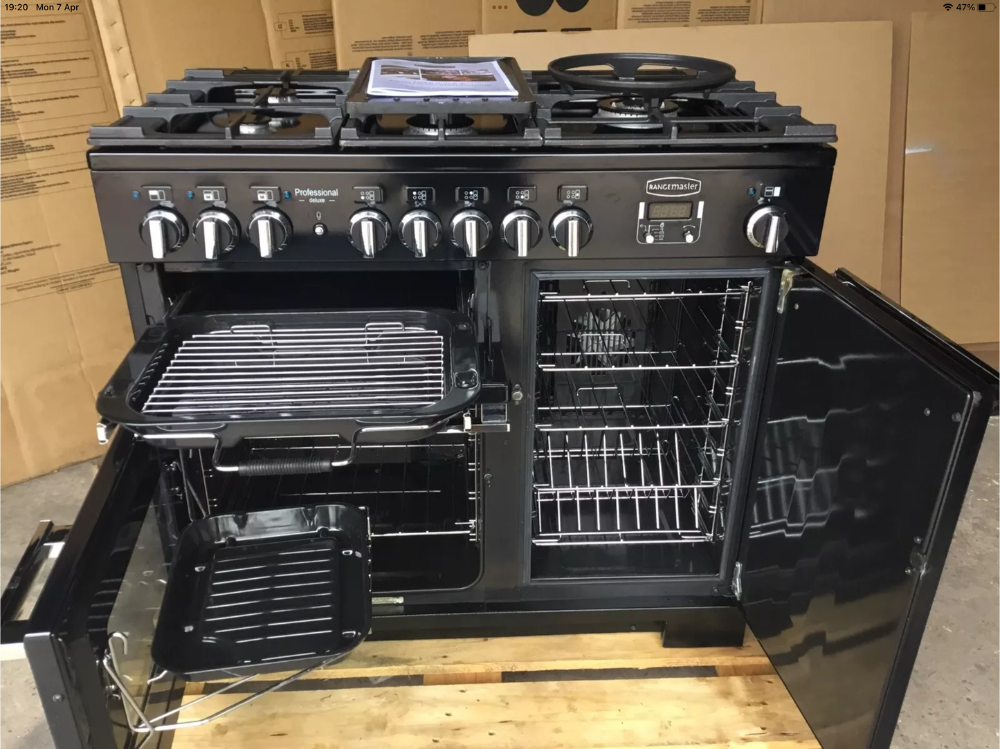 RANGEMASTER PROFESSIONAL DELUXE 100 FSD BKACK. IMMACULATE CONDITION