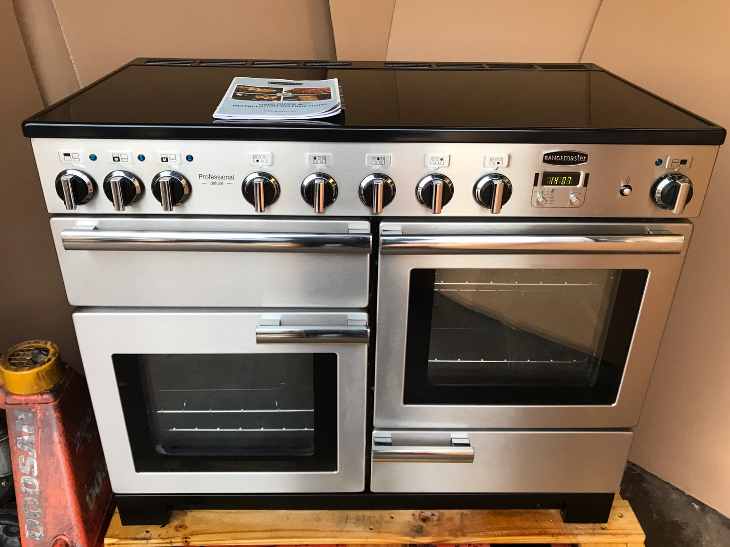 RANGEMASTER PROFESSIONAL DELUXE 110 G5 INDUCTION STAINLESS STEEL