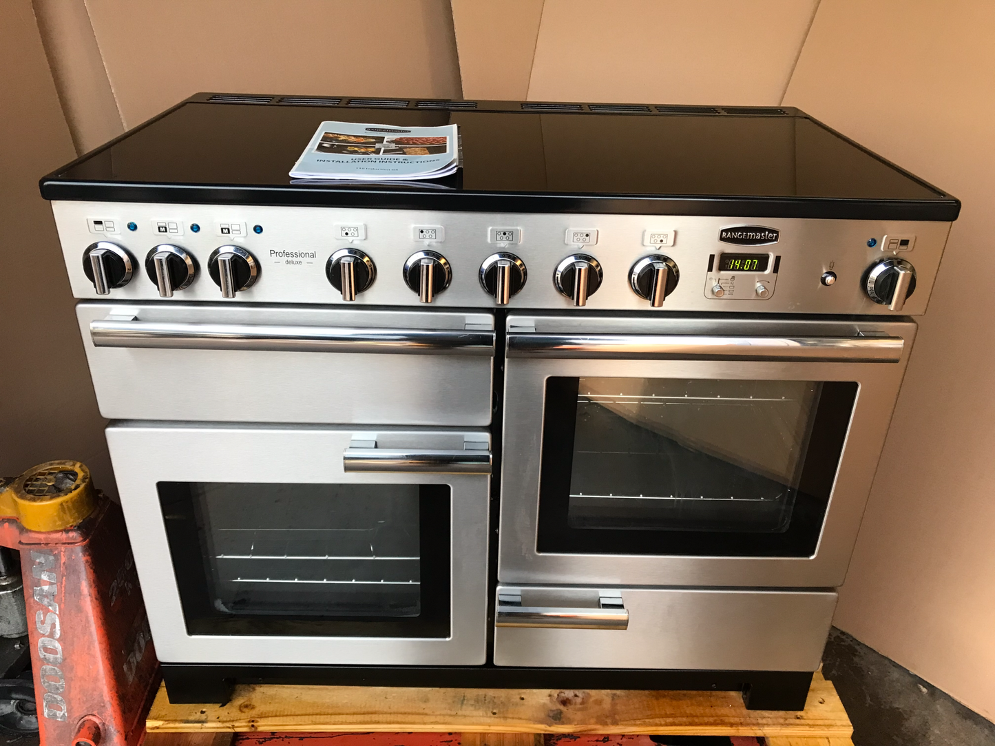 RANGEMASTER PROFESSIONAL DELUXE 110 G5 INDUCTION STAINLESS STEEL