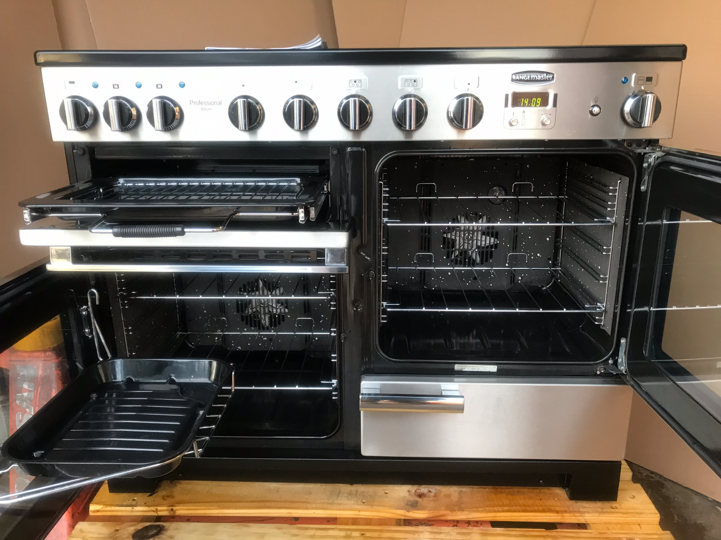 RANGEMASTER PROFESSIONAL DELUXE 110 G5 INDUCTION STAINLESS STEEL