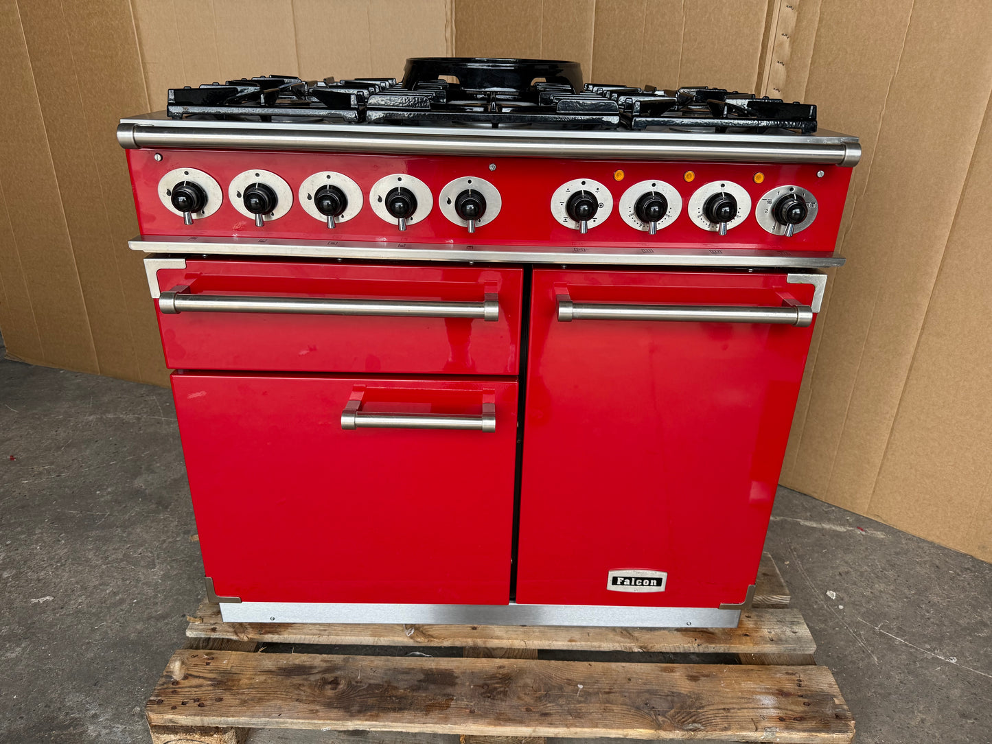 Falcon Deluxe 100 Dual Fuel cherry red with chrome handles
