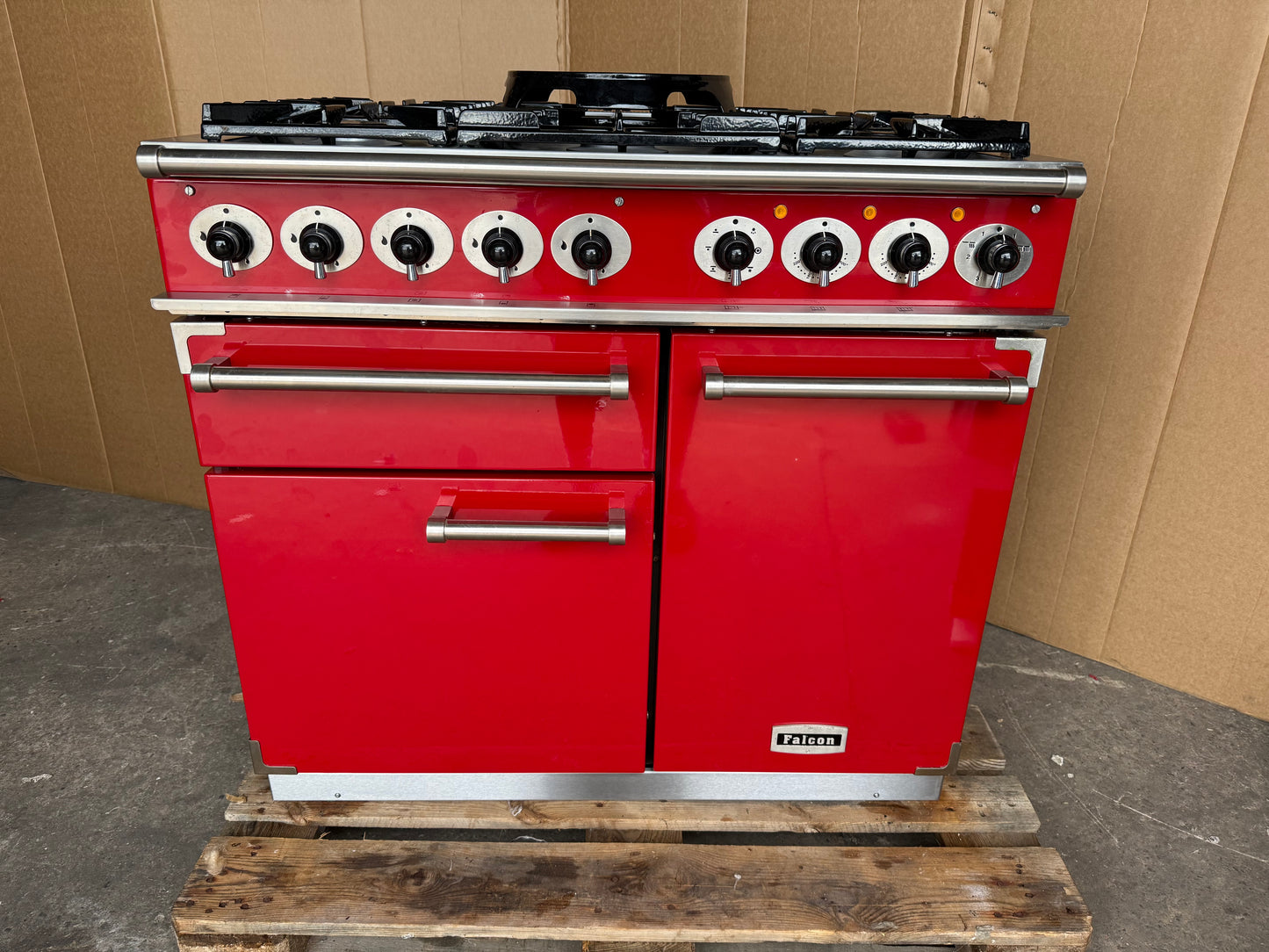 Falcon Deluxe 100 Dual Fuel cherry red with chrome handles