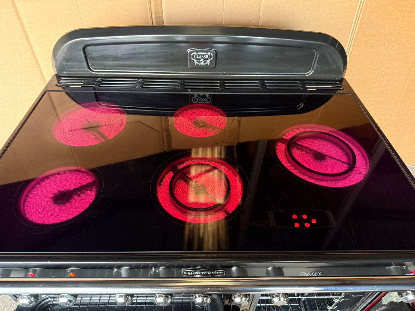 Rangemaster Classic Deluxe 90 Ceramic Cranberry  all Electric Cooker