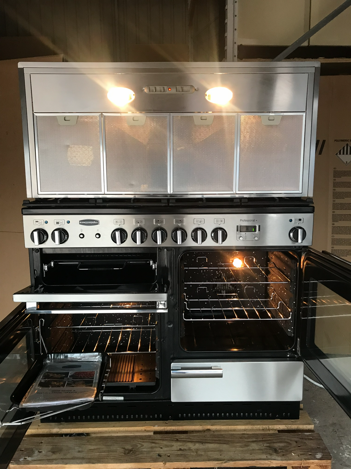 RANGEMASTER PROFESSIONAL PLUS 110 DUAL FUEL STAINLESS STEEL WITH HOOD