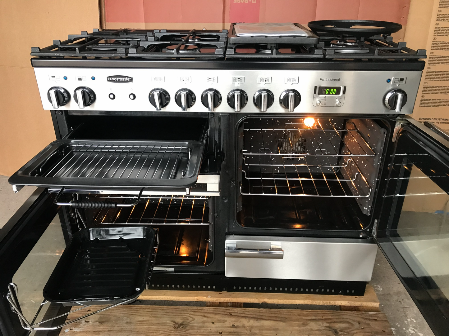 RANGEMASTER PROFESSIONAL PLUS 110 DUAL FUEL STAINLESS STEEL WITH HOOD
