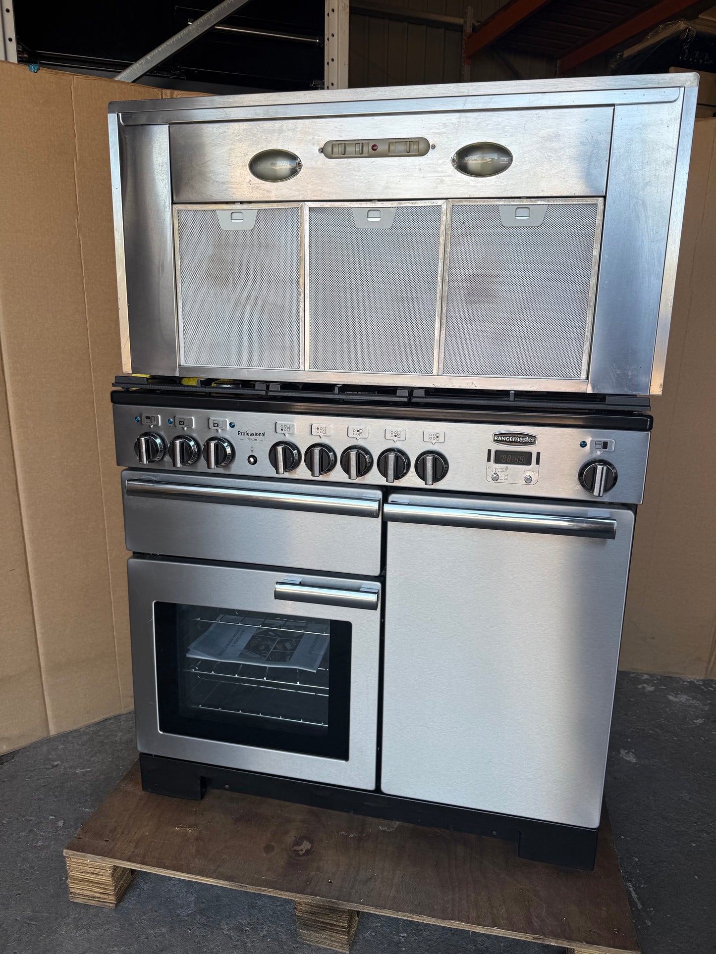RANGEMASTER PROFESSIONAL DELUXE 100 DUAL FUEL FSD WITH HOOD