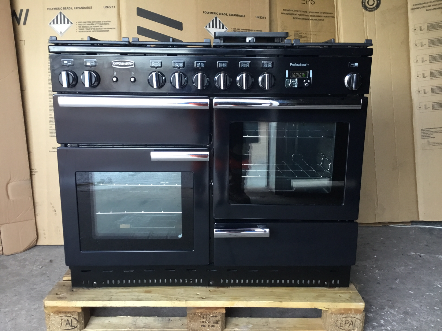 Rangemaster Professional plus 110 Black FSD Natural Gas