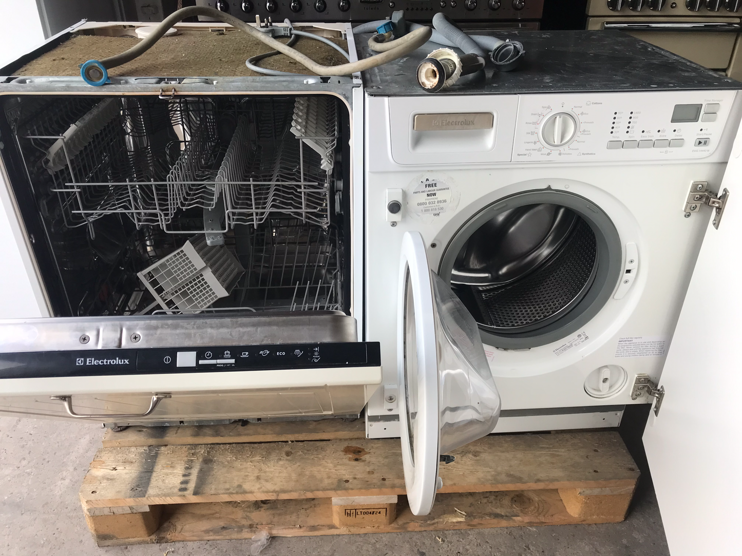 ELECTROLUX INTEGRATED WASHING MACHINE & DISHWASHER