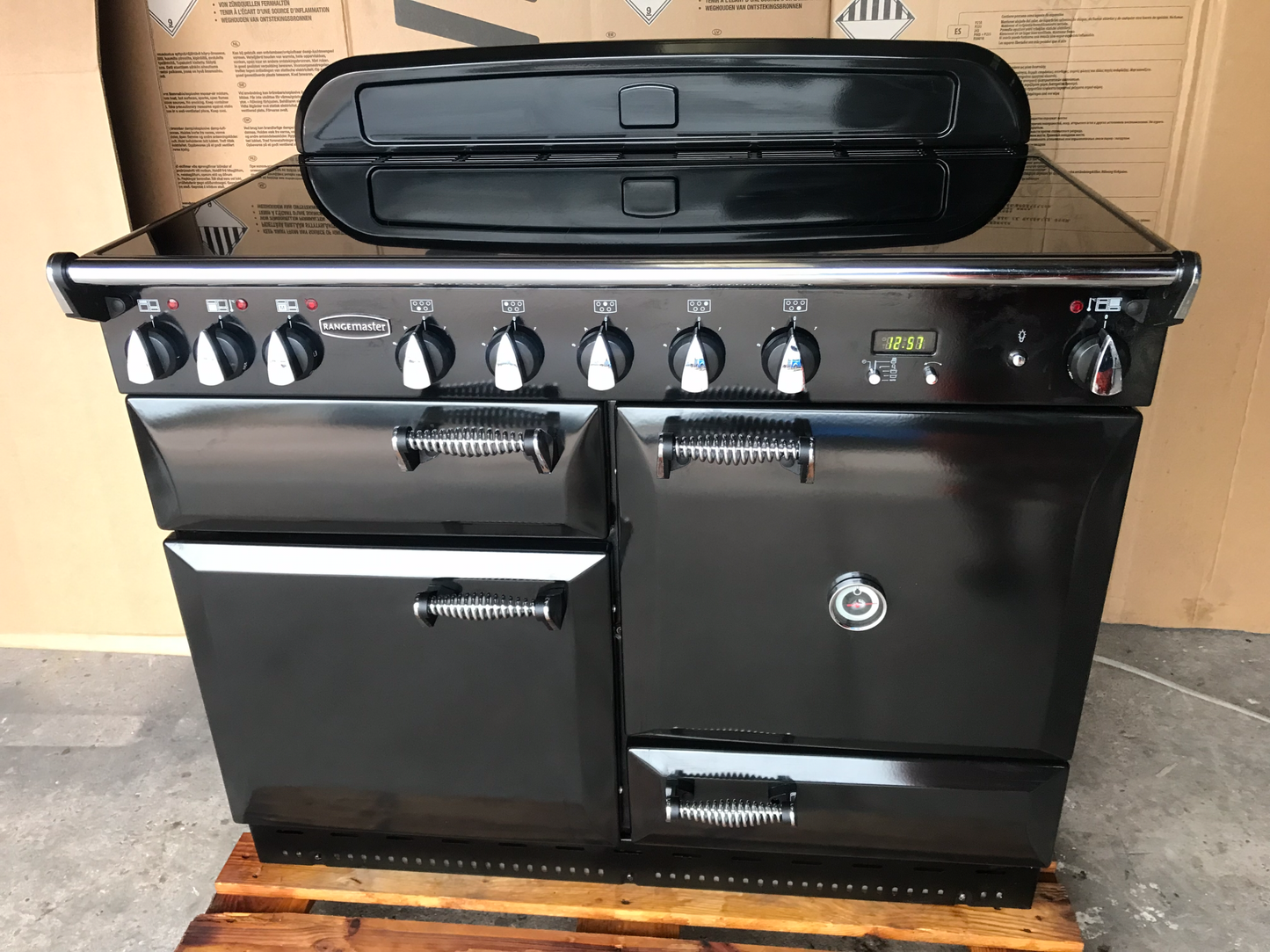 RANGEMASTER ELAN 110 INDUCTION BLACK WITH CHROME SPIRAL HANDLES