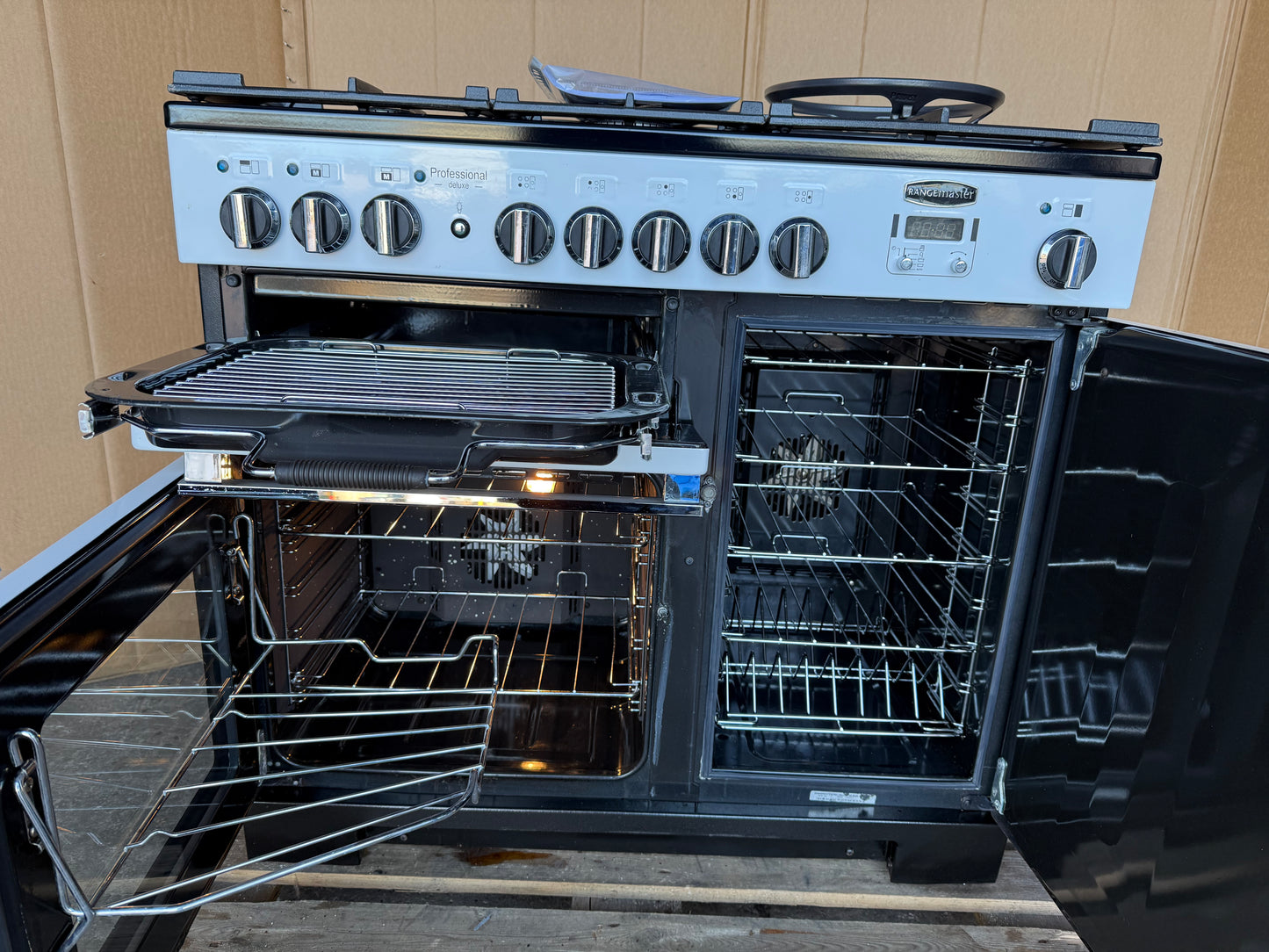RANGEMASTER PROFESSIONAL DELUXE 100 DUAL FUEL FSD WHITE